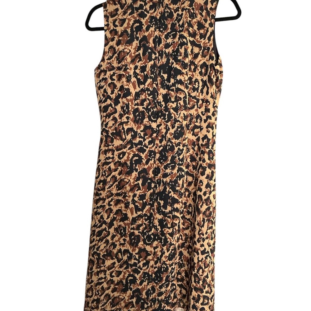 LIZ CLAIBORNE